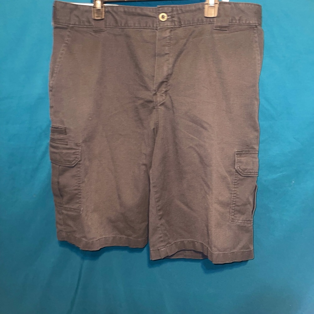 Dickies Gray Cargo Shorts with Relaxed Fit